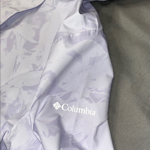 NWT Columbia Women’s Light Purple and White Hooded Raincoat S - Picture 4 of 7